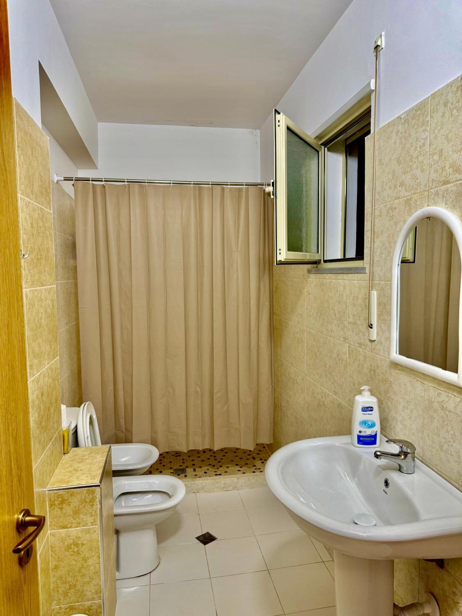 Chloe Apartamento Berat